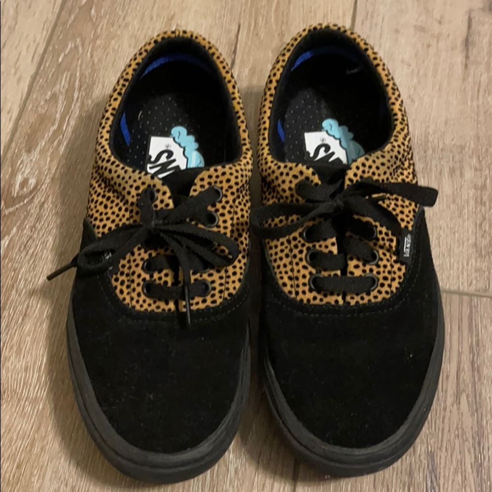Vans leopard tie shoes